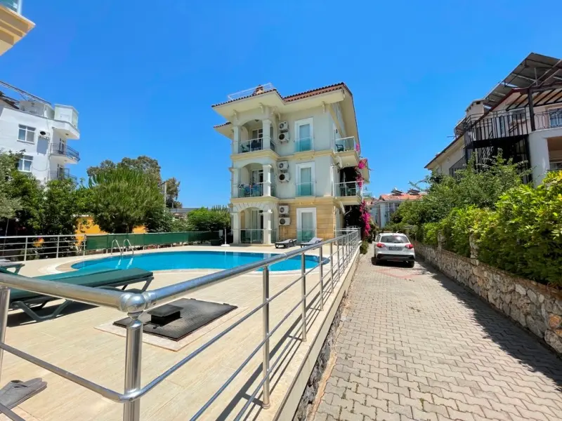 Hotel in Calis